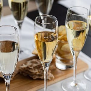 Champagneprovning för två