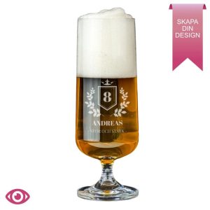 Ölglas med gravyr – Sköld