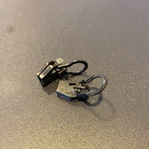 Zlide on zipper part