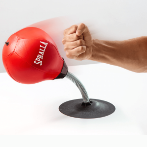 Liten boxboll till skrivbordet