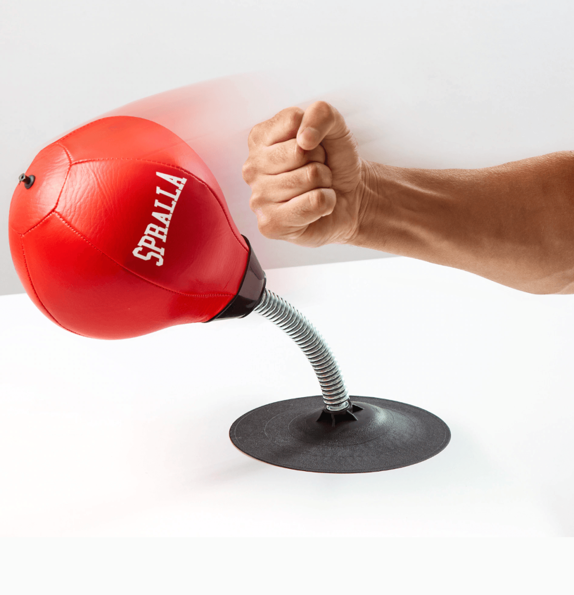 Liten boxboll till skrivbordet